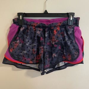 Lululemon hotty hot shorts